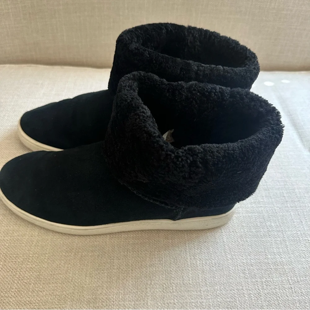UGG Classic Mika Sneaker/ Mika Bootie size 10